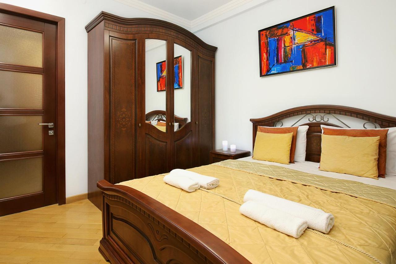 3 Bedroom Apartment Near Republic Square Jerevan Exteriér fotografie
